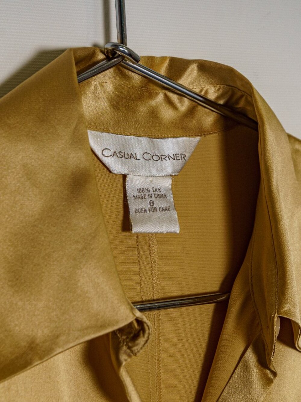 Casual Corner Women's Gold and Tan Blouse - Picture 2 of 3